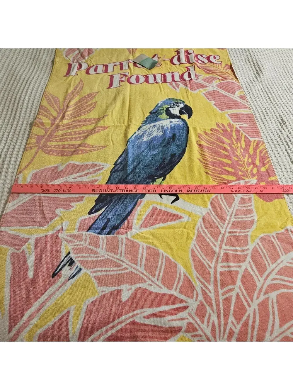 New Outdoor Oasis Parrot Beach Towel, Parrot-dise Found 30
